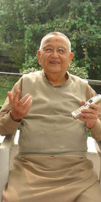 Surya Bahadur Thapa, Nepalese politician, dies at age 88